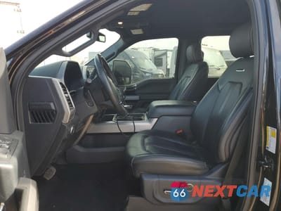 Zdjęcie 7 z 14 samochodu: 2022 FORD F450 SUPER DUTY VIN:1FT8W4DT5NEC32455 - miniatura