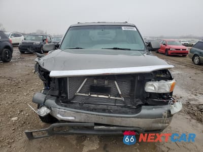 Piąte zdjęcie samochodu w środku: 2001 GMC YUKON XL K1500 VIN:3GKFK16T01G275851 - miniatura