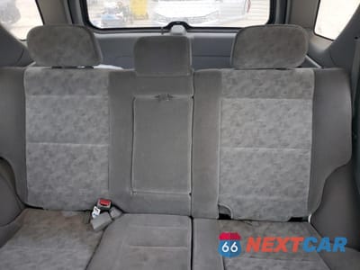 Zdjęcie 10 z 15 samochodu: 2005 KIA SORENTO EX VIN:KNDJC733155457095 - miniatura