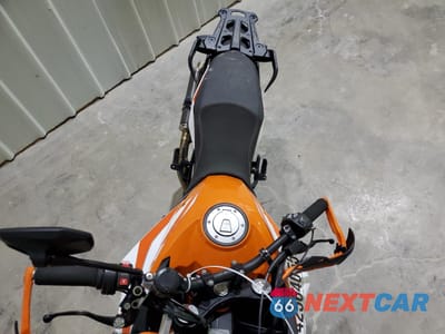 Piąte zdjęcie samochodu w środku: 2018 KTM 1290 SUPER ADVENTURE R VIN:VBKV59404JM997194 - miniatura