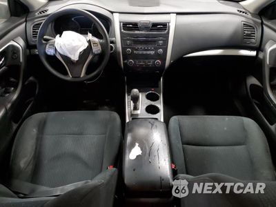 Zdjęcie 8 z 15 samochodu: 2015 NISSAN ALTIMA 2.5 VIN:1N4AL3AP7FC249532 - miniatura
