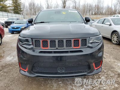 Piąte zdjęcie samochodu w środku: 2018 JEEP GRAND CHEROKEE TRACKHAWK VIN:1C4RJFN91JC283815 - miniatura