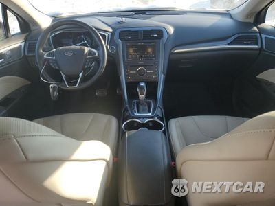 Zdjęcie 8 z 12 samochodu: 2016 FORD FUSION TITANIUM PHEV VIN:3FA6P0SU1GR325665 - miniatura