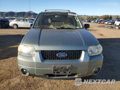 Piąte zdjęcie samochodu w środku: 2006 FORD ESCAPE LIMITED VIN:1FMCU04106KB10060 - miniatura
