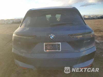 Zdjęcie 6 z 15 samochodu: 2024 BMW IX XDRIVE50 VIN:WB523CF08RCP39620 - miniatura
