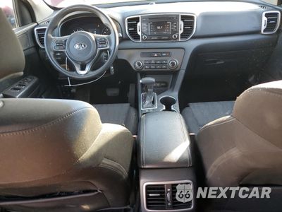 Zdjęcie 8 z 16 samochodu: 2017 KIA SPORTAGE LX VIN:KNDPM3AC2H7117630 - miniatura