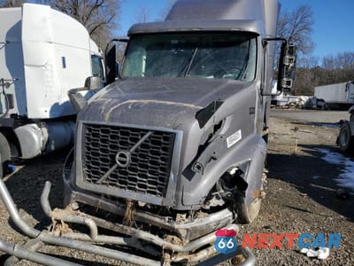 Zdjęcie 9 z 10 samochodu: 2022 VOLVO VNR VIN:4V4WC9EH7NN607404 - miniatura