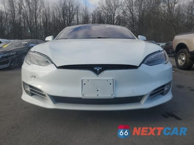 Piąte zdjęcie samochodu w środku: 2020 TESLA MODEL S VIN:5YJSA1E20LF397964 - miniatura
