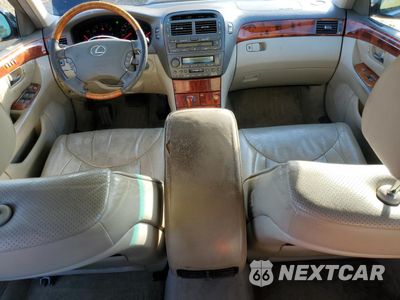 Zdjęcie 8 z 14 samochodu: 2003 LEXUS LS 430 VIN:JTHBN30F730106819 - miniatura
