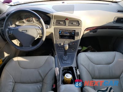 Zdjęcie 8 z 12 samochodu: 2002 VOLVO S60 2.5T VIN:YV1RH58D222156109 - miniatura