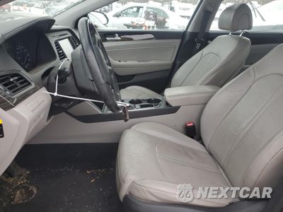 Zdjęcie 7 z 12 samochodu: 2015 HYUNDAI SONATA SPORT VIN:5NPE34AF3FH106137 - miniatura