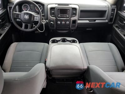 Zdjęcie 8 z 12 samochodu: 2018 RAM 1500 ST VIN:3C6RR6KG2JG249849 - miniatura