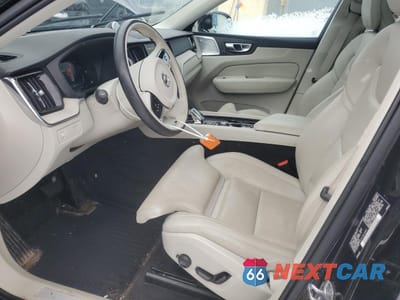 Zdjęcie 7 z 15 samochodu: 2022 VOLVO XC60 B6 INSCRIPTION VIN:LYV062RL4NB024173 - miniatura