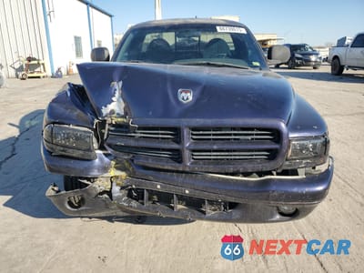 Piąte zdjęcie samochodu w środku: 1999 DODGE DAKOTA VIN:1B7GL26ZXXS277602 - miniatura