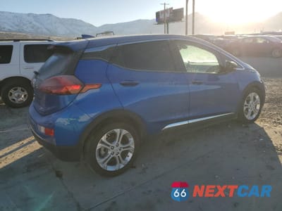 Trzecie zdjęcie samochodu z tyłu: 2020 CHEVROLET BOLT EV LT VIN:1G1FY6S03L4145817 - miniatura