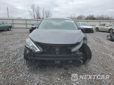 Piąte zdjęcie samochodu w środku: 2019 NISSAN SENTRA S VIN:3N1AB7AP2KY355203 - miniatura