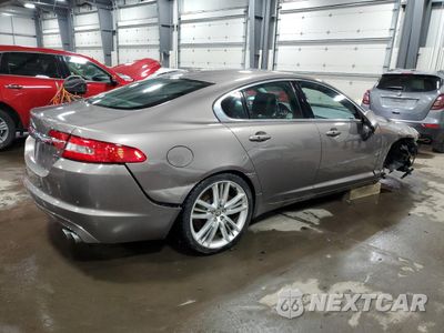 Trzecie zdjęcie samochodu z tyłu: 2011 JAGUAR XF SUPERCHARGED VIN:SAJWA0HE2BMR91707 - miniatura