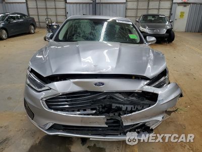 Piąte zdjęcie samochodu w środku: 2020 FORD FUSION SEL VIN:3FA6P0CD2LR136631 - miniatura