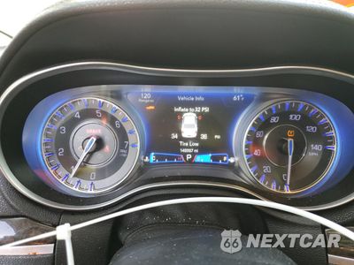 Zdjęcie 9 z 14 samochodu: 2019 CHRYSLER 300 LIMITED VIN:2C3CCAEG1KH585691 - miniatura