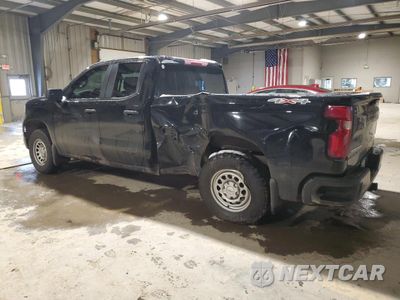 Drugie zdjęcie samochodu z przodu: 2022 CHEVROLET SILVERADO K1500 VIN:1GCRDAEK5NZ539843 - miniatura
