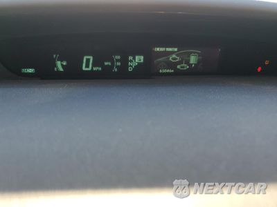 Zdjęcie 9 z 14 samochodu: 2014 TOYOTA PRIUS VIN:JTDKN3DU2E0368079 - miniatura