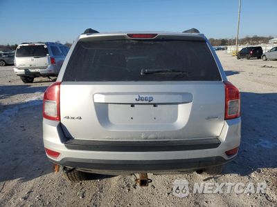 Zdjęcie 6 z 15 samochodu: 2012 JEEP COMPASS LATITUDE VIN:1C4NJDEB4CD598742 - miniatura