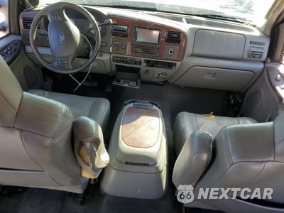 Zdjęcie 8 z 15 samochodu: 2006 FORD F250 SUPER DUTY VIN:1FTSW21P66ED95456 - miniatura