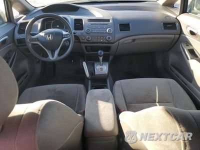 Zdjęcie 8 z 15 samochodu: 2010 HONDA CIVIC LX VIN:2HGFA1F57AH325792 - miniatura