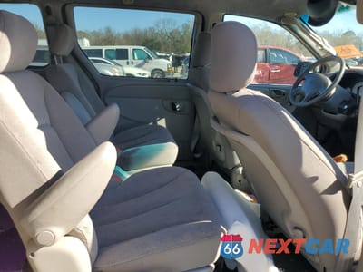 Zdjęcie 12 z 14 samochodu: 2002 DODGE GRAND CARAVAN SPORT VIN:1B4GP44332B641119 - miniatura
