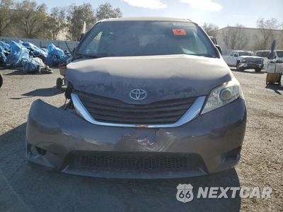 Zdjęcie 9 z 26 samochodu: 2013 TOYOTA SIENNA LE VIN:5TDKK3DC5DS379878 - miniatura