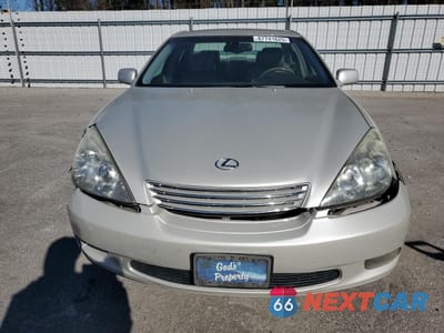 Piąte zdjęcie samochodu w środku: 2002 LEXUS ES 300 VIN:JTHBF30G120044547 - miniatura