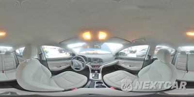 Zdjęcie 12 z 15 samochodu: 2017 HYUNDAI ELANTRA SE VIN:5NPD74LF0HH095405 - miniatura