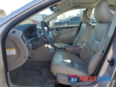 Zdjęcie 7 z 13 samochodu: 2001 VOLVO S60 VIN:YV1RS61R012067439 - miniatura