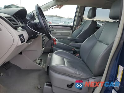 Zdjęcie 7 z 17 samochodu: 2011 VOLKSWAGEN ROUTAN SE VIN:2V4RW3DG2BR789605 - miniatura
