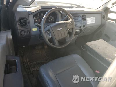 Zdjęcie 8 z 12 samochodu: 2012 FORD F450 SUPER DUTY VIN:1FDUF4GY2CEC06491 - miniatura