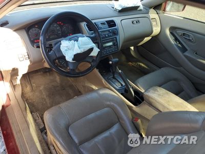 Zdjęcie 8 z 12 samochodu: 2002 HONDA ACCORD EX VIN:1HGCG22512A032287 - miniatura