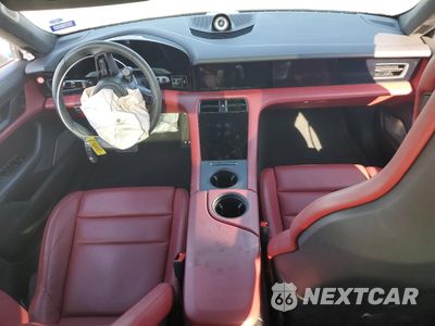 Zdjęcie 8 z 12 samochodu: 2020 PORSCHE TAYCAN TURBO VIN:WP0AC2Y13LSA71077 - miniatura