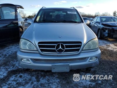 Piąte zdjęcie samochodu w środku: 2004 MERCEDES-BENZ ML 500 VIN:4JGAB75E74A471778 - miniatura