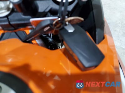 Zdjęcie 8 z 10 samochodu: 2018 KTM 1290 SUPER ADVENTURE R VIN:VBKV59404JM997194 - miniatura