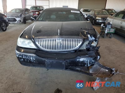 Piąte zdjęcie samochodu w środku: 2008 LINCOLN TOWN CAR EXECUTIVE L VIN:2LNHM84W78X663465 - miniatura