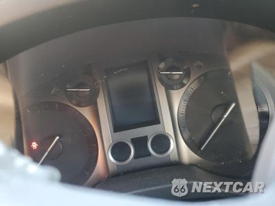 Zdjęcie 9 z 15 samochodu: 2017 LEXUS GX 460 VIN:JTJBM7FX7H5158292 - miniatura