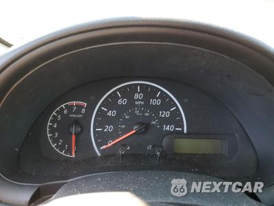 Zdjęcie 9 z 14 samochodu: 2016 NISSAN VERSA S VIN:3N1CN7AP5GL827298 - miniatura