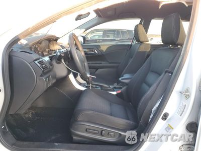 Zdjęcie 7 z 14 samochodu: 2015 HONDA ACCORD SPORT VIN:1HGCR2F57FA124790 - miniatura