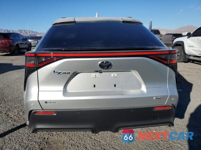 Zdjęcie 6 z 15 samochodu: 2024 TOYOTA BZ4X XLE VIN:JTMABACA4RA088146 - miniatura