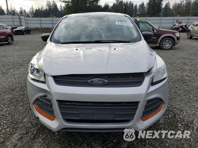 Piąte zdjęcie samochodu w środku: 2016 FORD ESCAPE S VIN:1FMCU0F70GUB57841 - miniatura