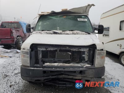 Piąte zdjęcie samochodu w środku: 2019 FORD ECONOLINE E450 SUPER DUTY CUTAWAY VAN VIN:1FDXE4FS5KDC01125 - miniatura