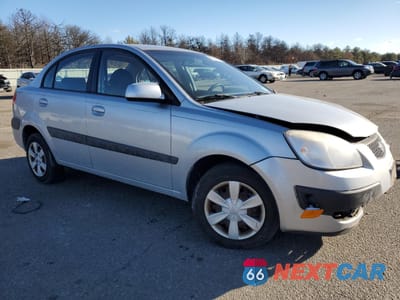 Czwarte zdjęcie samochodu z boku: 2007 KIA RIO BASE VIN:KNADE123776190013 - miniatura