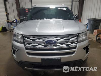 Piąte zdjęcie samochodu w środku: 2019 FORD EXPLORER XLT VIN:1FM5K8D82KGA45445 - miniatura
