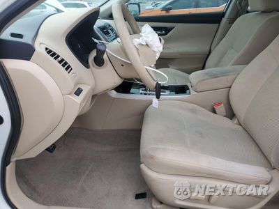 Zdjęcie 7 z 14 samochodu: 2014 NISSAN ALTIMA 2.5 VIN:1N4AL3AP9EN240091 - miniatura
