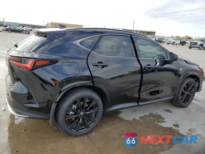 Trzecie zdjęcie samochodu z tyłu: 2025 LEXUS NX 450H LUXURY VIN:JTJKKCFZ7S2043636 - miniatura